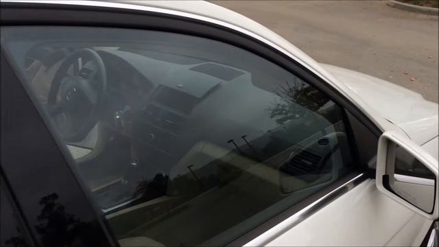 2011 Mercedes-Benz C300 4Matic смотреть онлайн