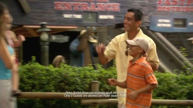 Kids - Disneyland Resort Vacation Planning Video (8 Of 9)