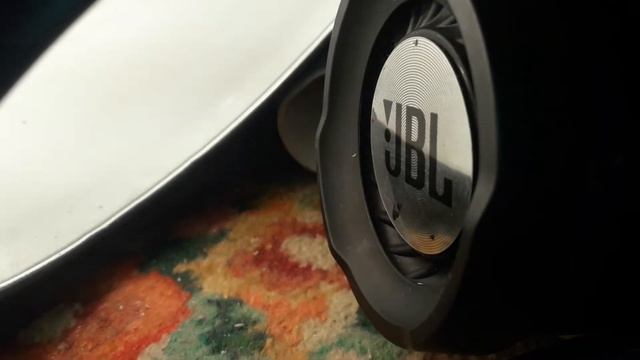 fake jbl charge 3 50k bass test смотреть онлайн