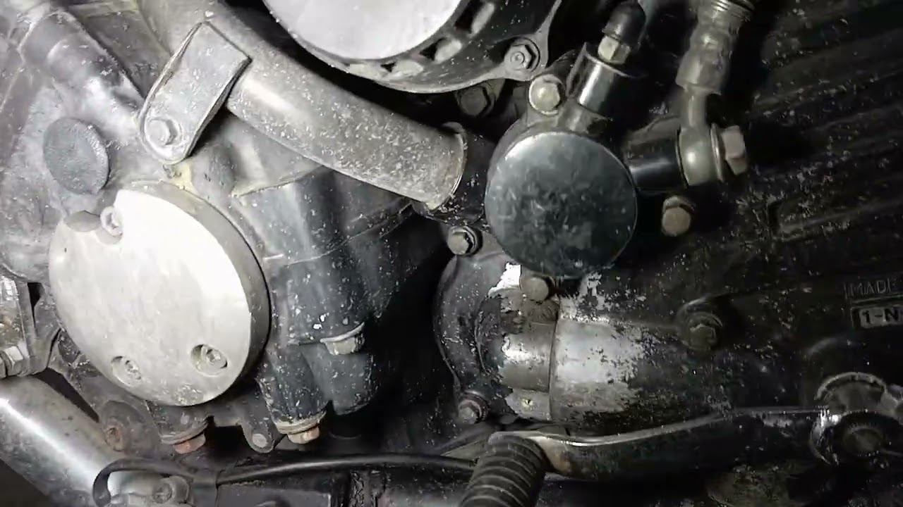 Yamaha Fzx 750 1993 года  небольшое ТО