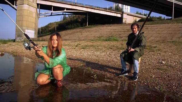 Ловись рыбка ! Крупная и не очень!)) смотреть онлайн