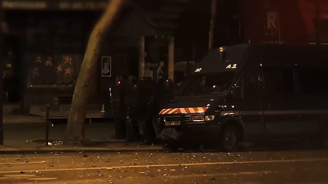 SEBRA - Paris Est смотреть онлайн