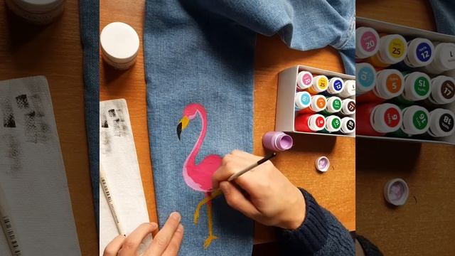 Балдежная роспись одежды текстильным акрилом - поп арт/Painting clothes with textile acrylic pop ar смотреть онлайн