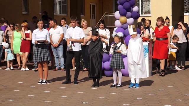 Мой первый день в школе! смотреть онлайн