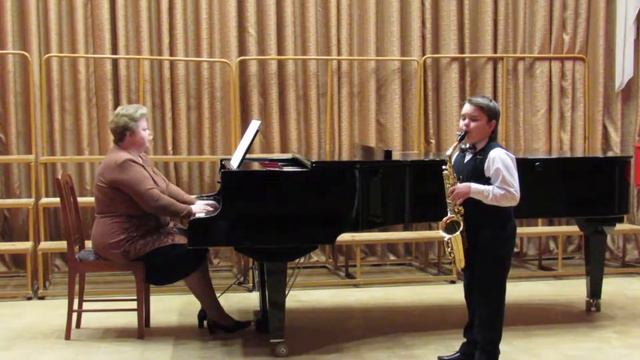 B Dunn «Saxopeal» исполняет Мамотюк Назар 8 лет смотреть онлайн