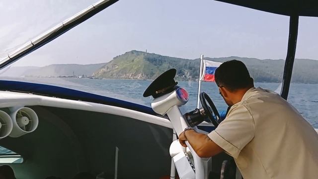 Катер с прозрачным дном Лукер. Байкал Листвянка 2021. 2-я Часть смотреть онлайн