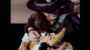 Stevie Ray Vaughan - Little Wing, Full HD (Digitally Remastered and Upscaled)