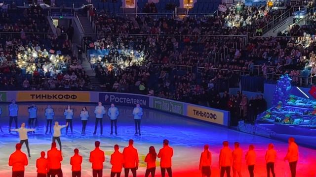 Кубок первого канала по фигурному катанию 2023. Представление команд. Москва 21.01.2023 смотреть онлайн