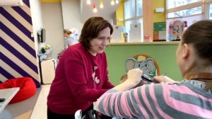 ПЕРВАЯ СТРИЖКА МАЛЫША ? ГЛАВНОЕ НЕ НАПУГАТЬ! КАК ПОДСТРИЧЬ МАЛЕНЬКОГО РЕБЁНКА В ОДИН ГОД? 2020