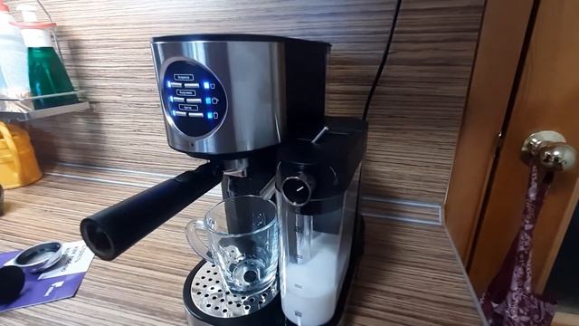 Обзор кофеварки. Кофеварка роковая Kitford KT-703