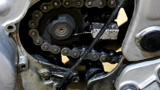 Автосмазчик цепи на Yamaha TDM 850 смотреть онлайн
