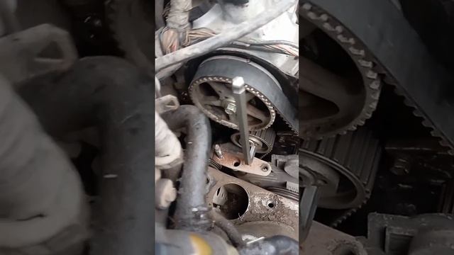 Бывает и такое. Почему проскользнул ремень ГРМ. 3S FSE