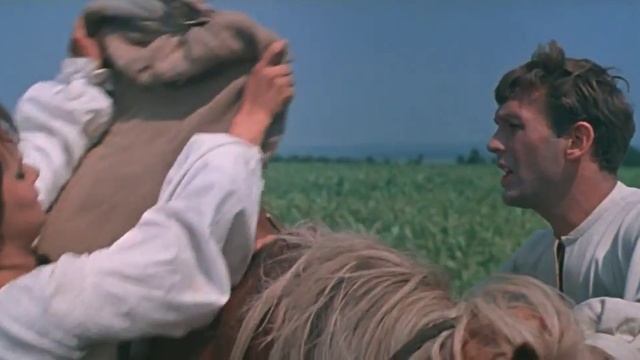 "Свадьба в Малиновке", 1967 год. Дуэт Яринки и Андрейки. смотреть онлайн