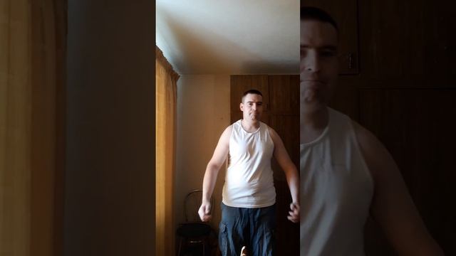 Подъемы гантелей на бицепс 13.06.23