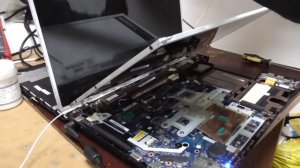 Ремонт дисплея ноутбука. Нет LED подсветки на LCD матрице.