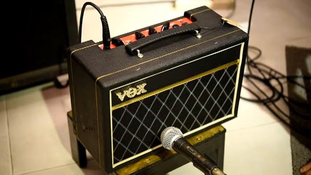VOX PathfinderBass 10 смотреть онлайн
