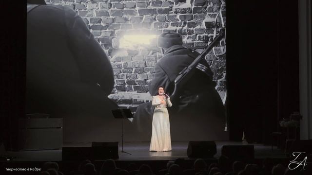 "Случайный вальс" исполняет Ильина Ирина смотреть онлайн