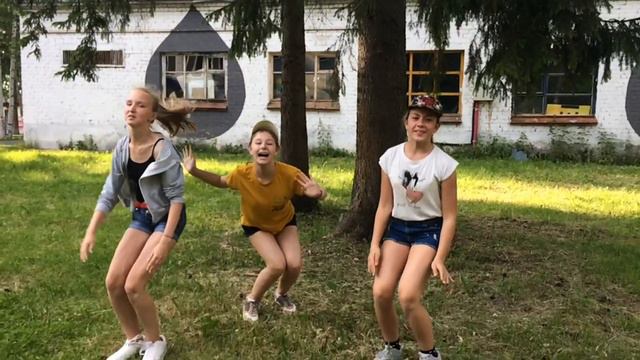 Нечайка играет смотреть онлайн