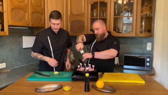 Лучшая закуска для вечеринки #закуска#вечеринка#крылышки #закуска #рецепт #еда #вечеринка смотреть онлайн