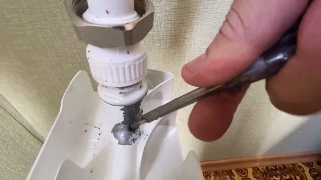 Чудом предотвратил пролив квартиры!Мои рабочие будни.Снова Rifar base полубиметал.Ставлю чугун Кене смотреть онлайн