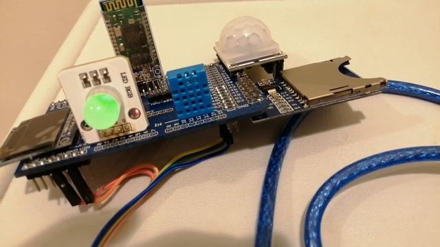[MicroPython] [Voice] Use ESP32 DevkitC V4 to aquire signals of DHT11 sensor (1) смотреть онлайн