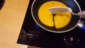 Готовим яичницу на индукционной варочной поверхности HOTPOINT ARISTON