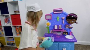 Дима и Катя выбирают себе профессию Кем же им стать?