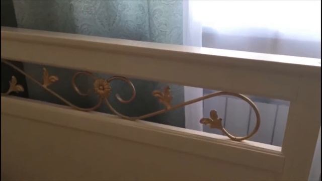 Кровать из массива сосны Бажена цвет слоновая кость смотреть онлайн