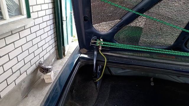 Газовые упоры на багажник Газ 3110/31105 смотреть онлайн