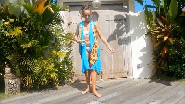 19 Façons De Nouer Son Paréo