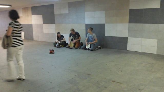 Рига, 25.07.15, барабаны, подземный переход, смотреть онлайн