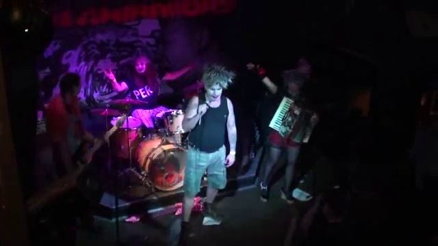 BEEROCEPHALS In Money Honey Club Spb. 17.12.2011. Забей! и др.