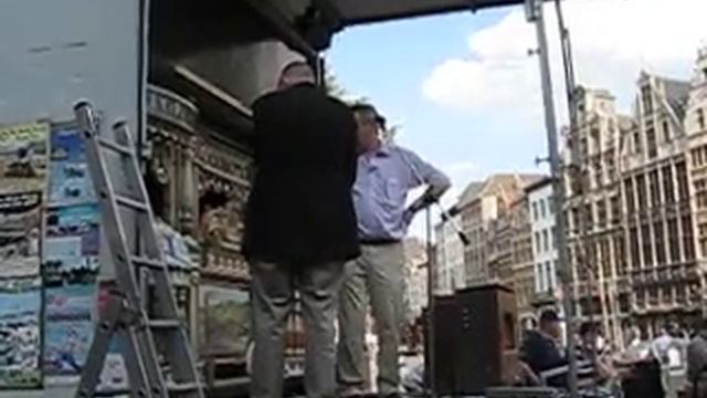 Locomotion spielt zum Verbeek Jubiläum in Antwerpen / B смотреть онлайн
