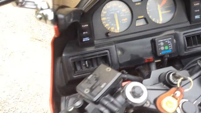 Honda VF1000F2 Bol Dor | Walk around and start up смотреть онлайн