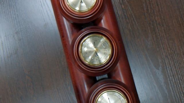 Метеостанция: барометр, гигрометр, термометр 50*20*5 см, D=7 см смотреть онлайн