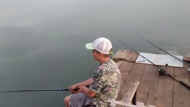 Отдых и рыбалка на Новотроицком водохранилище на базе отдыха „Зелëный мыс“. смотреть онлайн