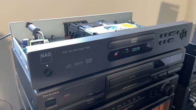 NAD T-532 CD/DVD Player ?? смотреть онлайн
