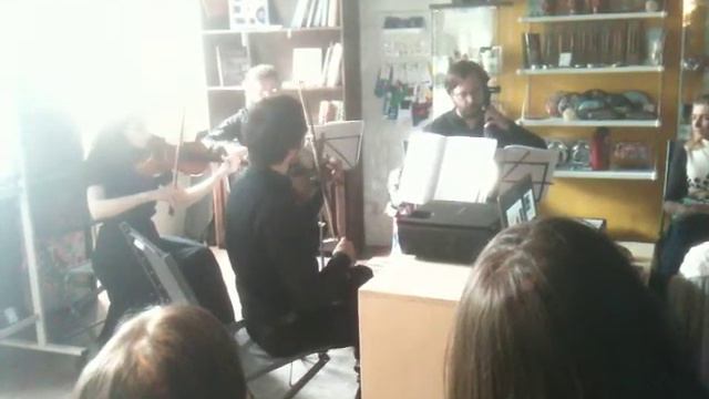 Дмитрий Шостакович. Струнный квартет №3 фа-мажор: 1, 2, 3 части -- Струнный квартет "СТИКС" смотреть онлайн