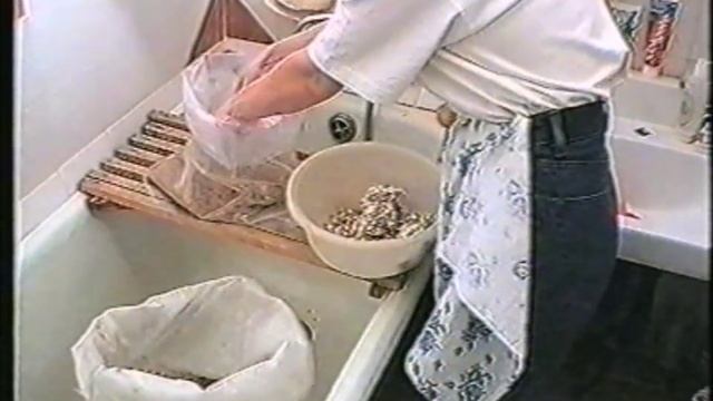 Домашний бизнес Медведева Выращивание грибов дома. смотреть онлайн