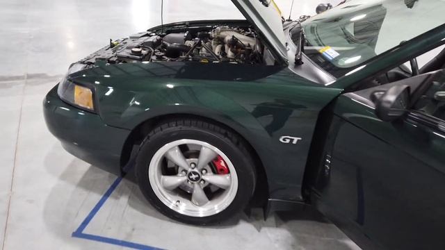 2001 Ford Mustang Bullit Test Drive смотреть онлайн