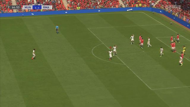 FIFA 22 PS5 - Alaba sensational free kick смотреть онлайн