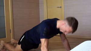 Как научиться отжиматься. Отжимания для девушек. Отжимания с колен. Отжимания для новичков.