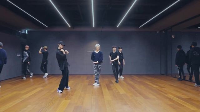CRAVITY (크래비티) - 'Groovy' Dance Mirror смотреть онлайн