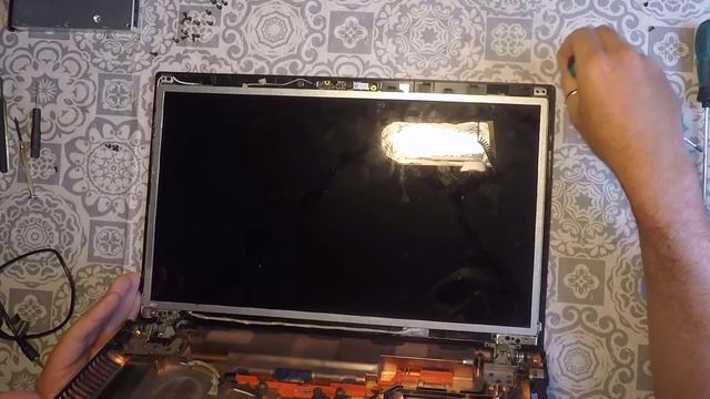 Acer V3 731 771 guida tutorial passo passo cambiare Display rotto смотреть онлайн