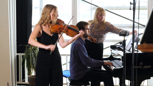 Rebecca Clarke (1886-1979) Sonata for viola and piano смотреть онлайн