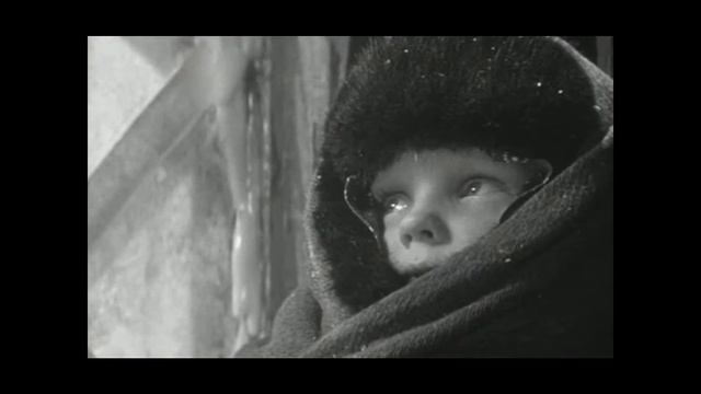 Жарахина Софья из 4 Б класса читает стихотворение, Гимназия №179, г. Казань смотреть онлайн