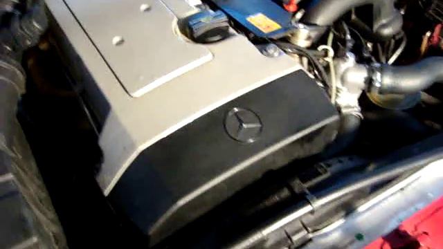95 E320 Whirring Noise - Car #2 - M104 Cold Engine Start смотреть онлайн