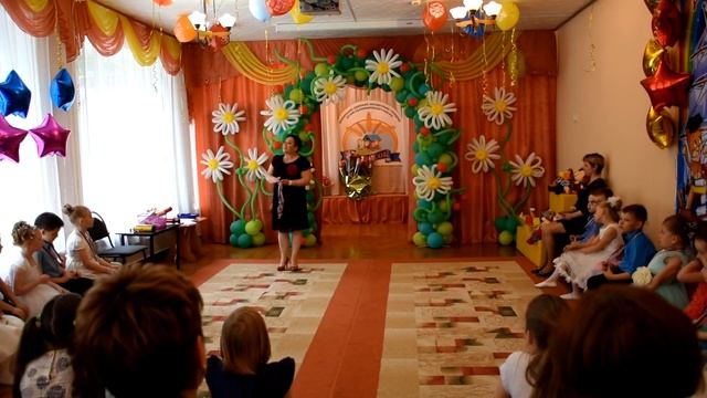 Выпускной вечер подготовительной группы Детский сад комбинированного вида №65 "Колосок" 2018 смотреть онлайн