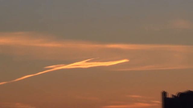 Химтрейлы! Химтрейлы на восходе Москва 29.05.2018