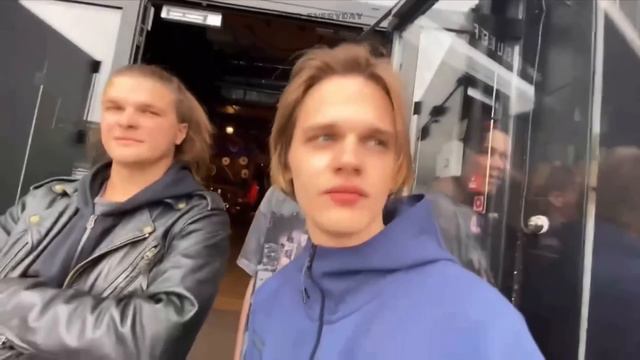 Пинка не пустили в магазин со Scally Milano и Uglystephan